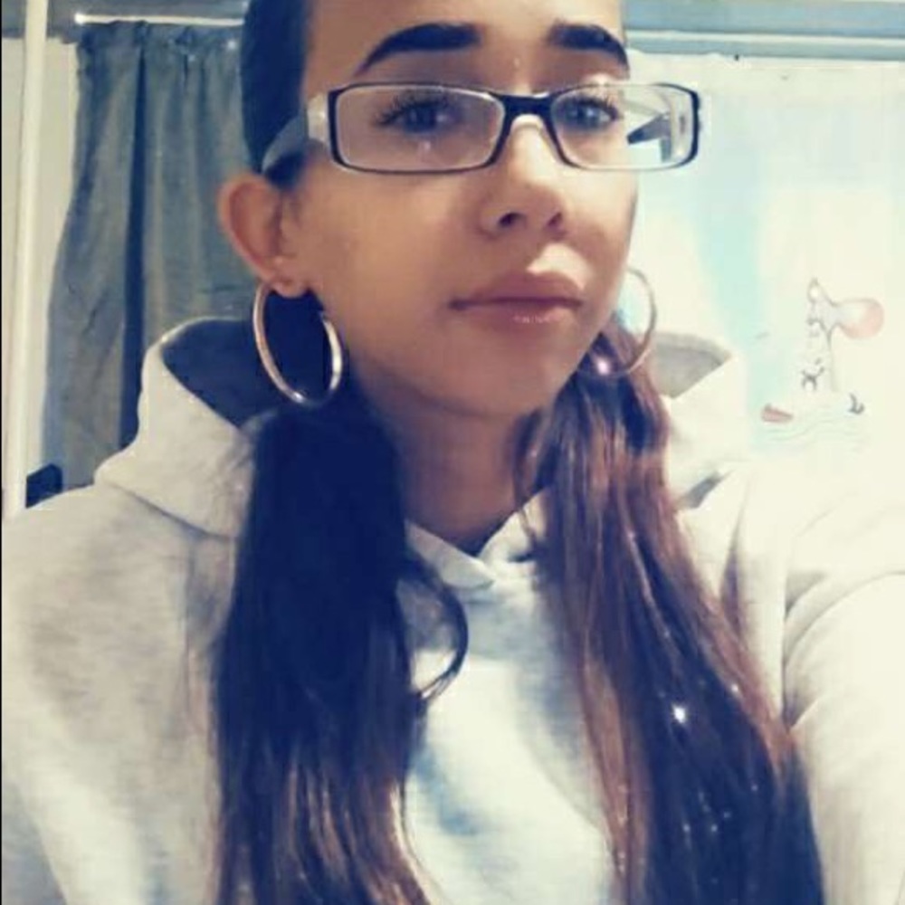 Meet your Posher, Vanessa